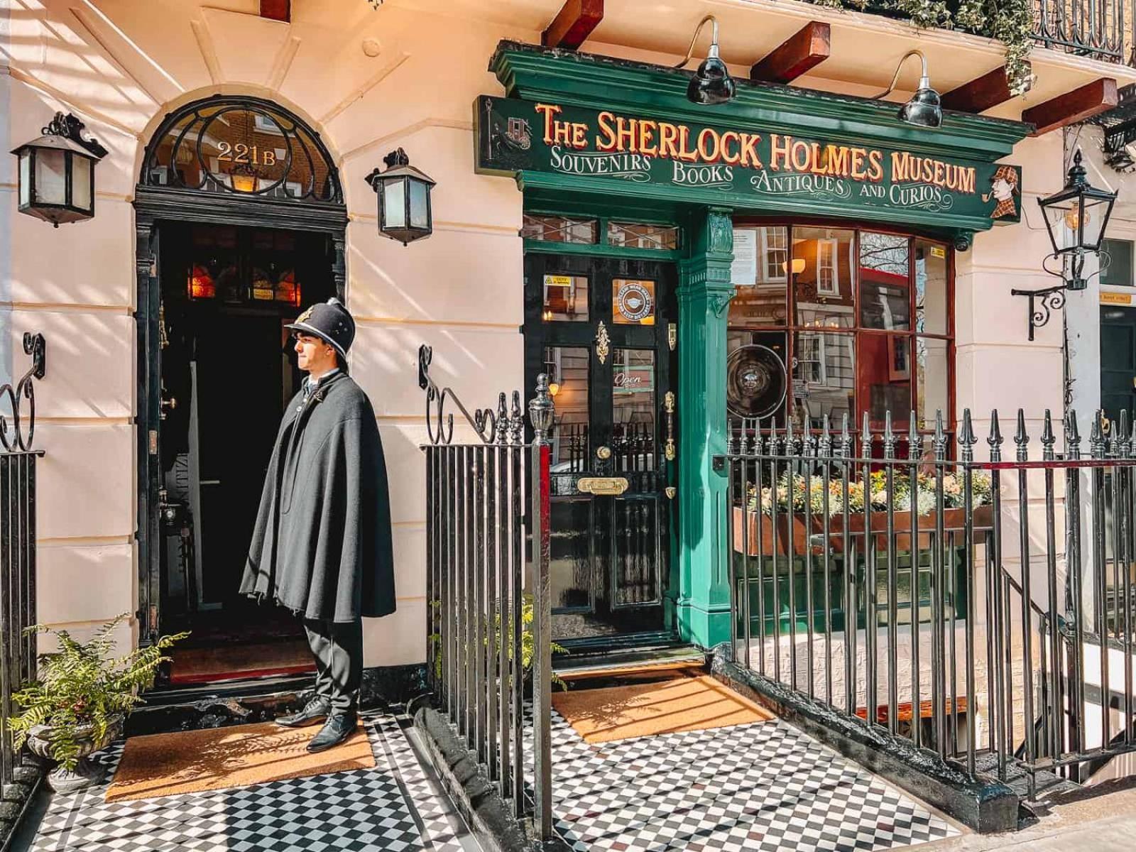 Апартаменты Old School Grandma London Experience ! Экстерьер фото